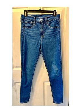 Gap Medium Wash Skinny High Rise Denim
